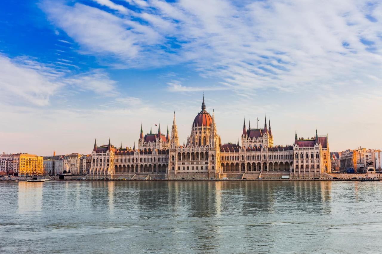 St Stephen Boulevard Apartment Next To Danube Budapest Luaran gambar