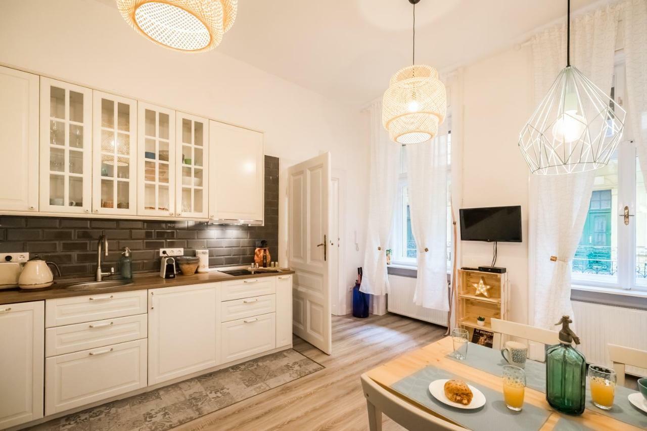 St Stephen Boulevard Apartment Next To Danube Budapest Luaran gambar